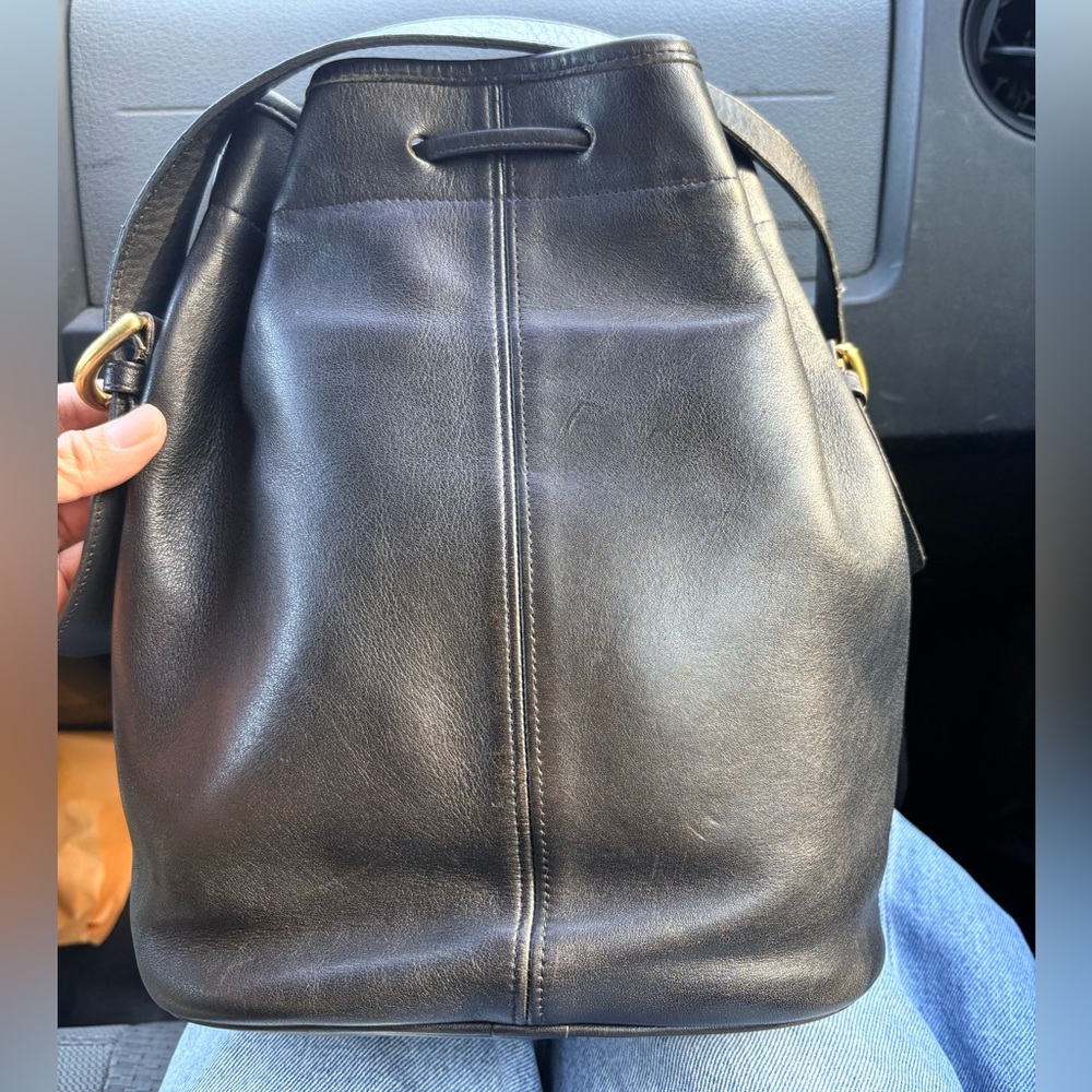 Vintage Coach 90’s Thompson Black Leather Drawstring Bucket Bag 4151 - Picture 5 of 13